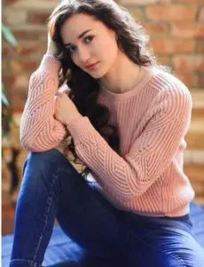 Elite escort service in Hiranandani Gardens for home and hotel visits